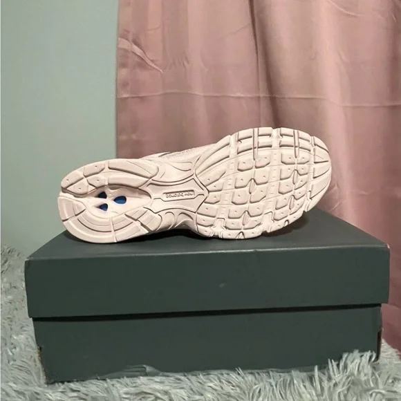 New Balance Women's Blush Pink Mesh Lace-Up Sneaker - Picture 2 of 3